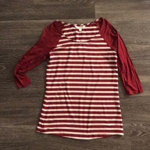 Quarter sleeve shirt